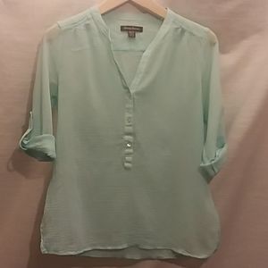 Tommy Bahama gauze top